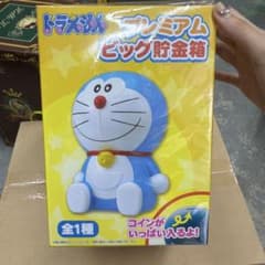 ドラえもん プレミアムビッグ貯金箱 - メルカリ
