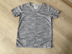 AZUL by moussy メンズTシャツ　グレー 着回しのサムネイル