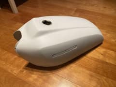 とらきち750様専用カワサキ　z400B タンク-テールカウルセットのサムネイル