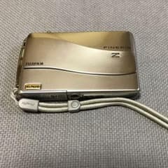デジタルカメラ FUJIFILM FINEPIX Z700 EXR 傷なしのサムネイル
