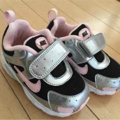 ナイキ♡ベビーシューズ12cmのサムネイル