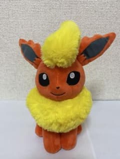 ブースター　ぬいぐるみのサムネイル