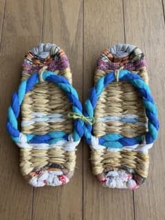 手作りわらぞうりのサムネイル