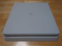 PlayStation4   プレイステーション4  本体　ホワイト　500GBのサムネイル