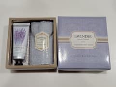 【新品】【匿名配送】　ハンドクリーム＆ふんわりハンカチ　ラベンダー　ギフトセット