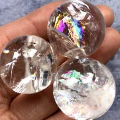 虹入り！3個セット！早い者勝ち】天然石 アイリスクォーツ 水晶 丸玉62