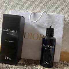 Y*☆様 Dior SAUVAGE EAU DE PARFUM リフィル 袋付きのサムネイル