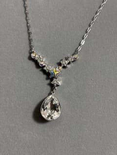 Swarovski 星形モチーフ ネックレス ピアス 指輪3点セット SWAROVSKI】 星モチーフ ネックレス＆ピアス セット - メルカリ