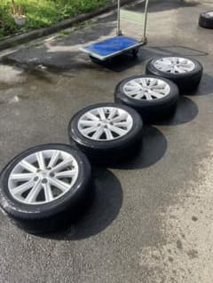Goodyear 215/55R17 タイヤ 4本セット カムリ純正ホイールのサムネイル