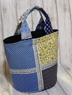 丸底トートバッグ　ハンドメイド　ルミエールのサムネイル