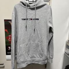 TOMMYJEANS パーカーのサムネイル