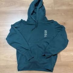UNIQLO UT 星野源 パーカー ダークグリーン XSのサムネイル