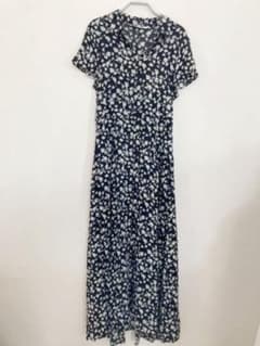 ZARA 花柄 ロングワンピースのサムネイル
