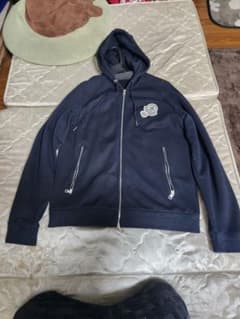 MONCLER ネイビー ジップアップ 美品 MONCLER ジップアップパーカー ネイビー XL - メルカリ