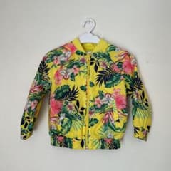 じゃすみん様　GAP100サイズ　ウインドブレーカーのサムネイル