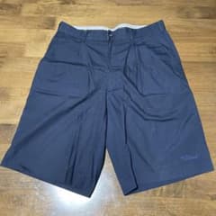 【美品】タイトリスト メンズ ゴルフハーフパンツ ネイビー ウエスト79cmのサムネイル
