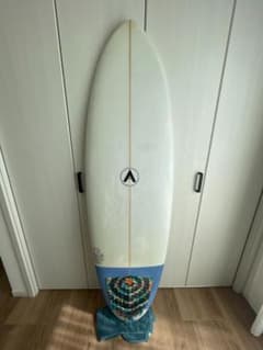 【手渡し限定】THE SURFBOARD AGENCY SQUID 5’8 手渡し限定】THE SURFBOARD AGENCY SQUID 5'8 - メルカリ