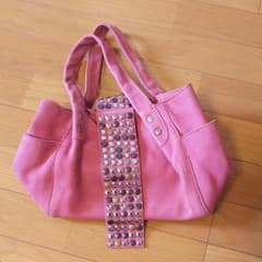トレ ピンク スタッツ ハンドバッグのサムネイル