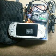 PSP-2000 シルバー 今すぐ遊べますのサムネイル