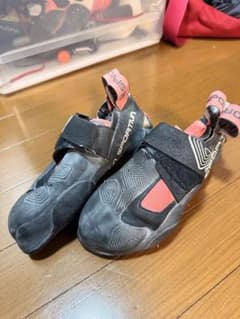 LA SPORTIVA THEORY WOMAN 38のサムネイル