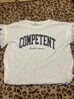 【Mサイズ】フリル袖 COMPETENT Tシャツのサムネイル