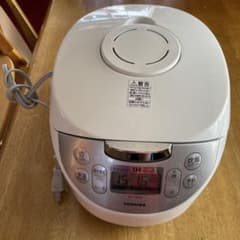TOSHIBA炊飯器　RC-10HKのサムネイル