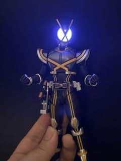 真骨彫 仮面ライダーカイザ LED発光交換ヘッド 即発送！真骨彫 仮面ライダーカイザ LED発光交換ヘッド - メルカリ