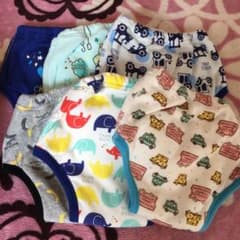トレーニングパンツ 男の子 6枚セットのサムネイル