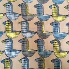 鳥 刺繍 ハギレ はぎれ ミナペルホネン ブローチ がま口 ワッペン ピアス 黄のサムネイル