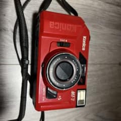 정크 Konica MT-7 레드 필름 카메라