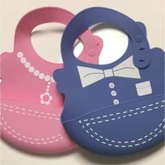 ゆみ様専用☆シリコン お食事エプロン2枚セット☆のサムネイル
