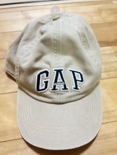 GAP ベージュ 刺繍ロゴ キャップ Mのサムネイル