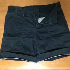 backnumber黒ショートパンツのサムネイル