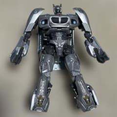 トランスフォーマー スタジオシリーズ SS-09 オートボット ジャズ