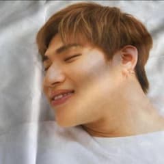 未使用品】BIGBANG D-LITE うDまくら 枕カバー テソン - メルカリ