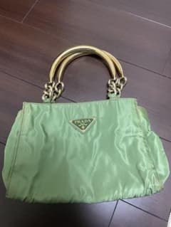 PRADA グリーン ナイロン ハンドバッグ - メルカリ