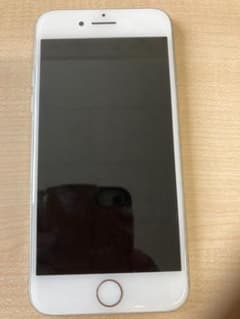 再値下しました。Apple iPhone 8 シルバー 4.7インチ 本体のサムネイル