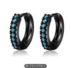 プーフピアス　片耳のサムネイル