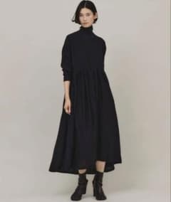Curensologyウールハイネックギャザーワンピース ブラック - メルカリ