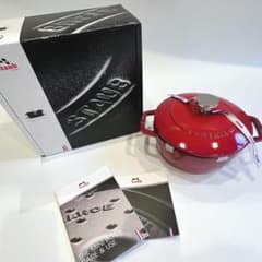 新品未使用✨️ STAUB WANABE チェリー16cm Sストウブ 両手鍋 - メルカリ