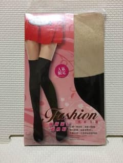 美品  ニーハイソックスデザインのストッキングのサムネイル