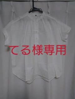 【てる様専用】ユニクロ　ソフトコットンシアサッカーブラウス　半袖　L　白のサムネイル