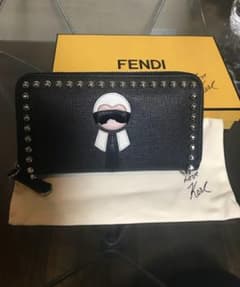 FENDI  無地 長財布のサムネイル