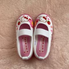 サンリオ　ハローキティ　上履き　室内シューズのサムネイル