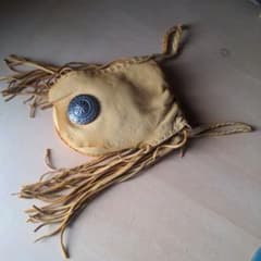 5エルクスキン（大鹿革）メディスンバッグ 黄色 - メルカリ