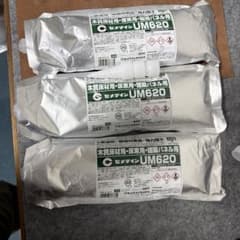 接着剤 UM620 1kg 木材・床材用（３本）のサムネイル