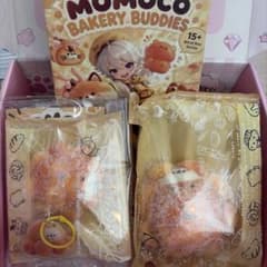 MOMOCO ベーカリーシリーズ パン あざらし タコ親子 モモコ スクイーズのサムネイル
