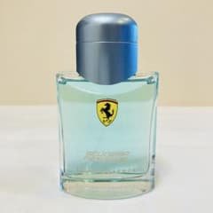 廃盤品 新品未使用 フェラーリ ライトエッセンス オードトワレ