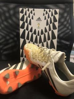 アディダス　サッカースパイクのサムネイル