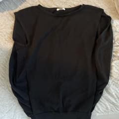 UNIQLO U ノースリーブ ニット ブラックのサムネイル